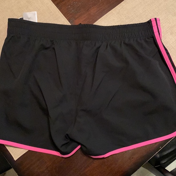 Adidas shorts - Picture 2 of 2